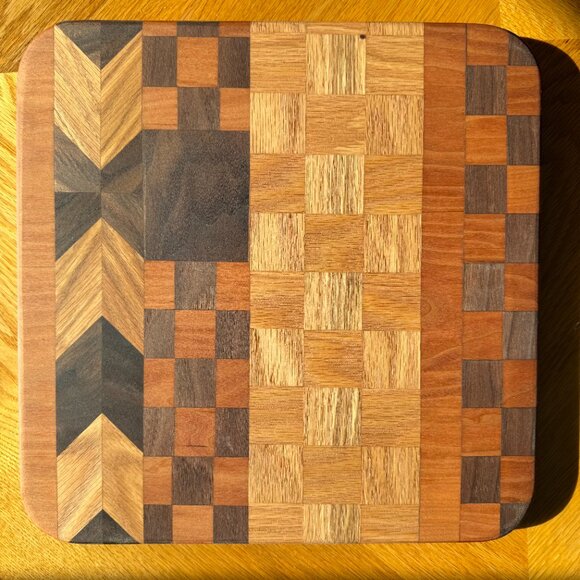 Cutting Board Hand Crafted Star of David Mixed Hardwoods Reversible Judaica - Picture 3 of 7